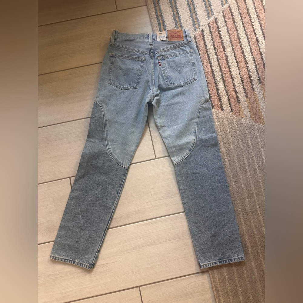 Levi's Light Blue 501 Original Jeans - Picture 5 of 5